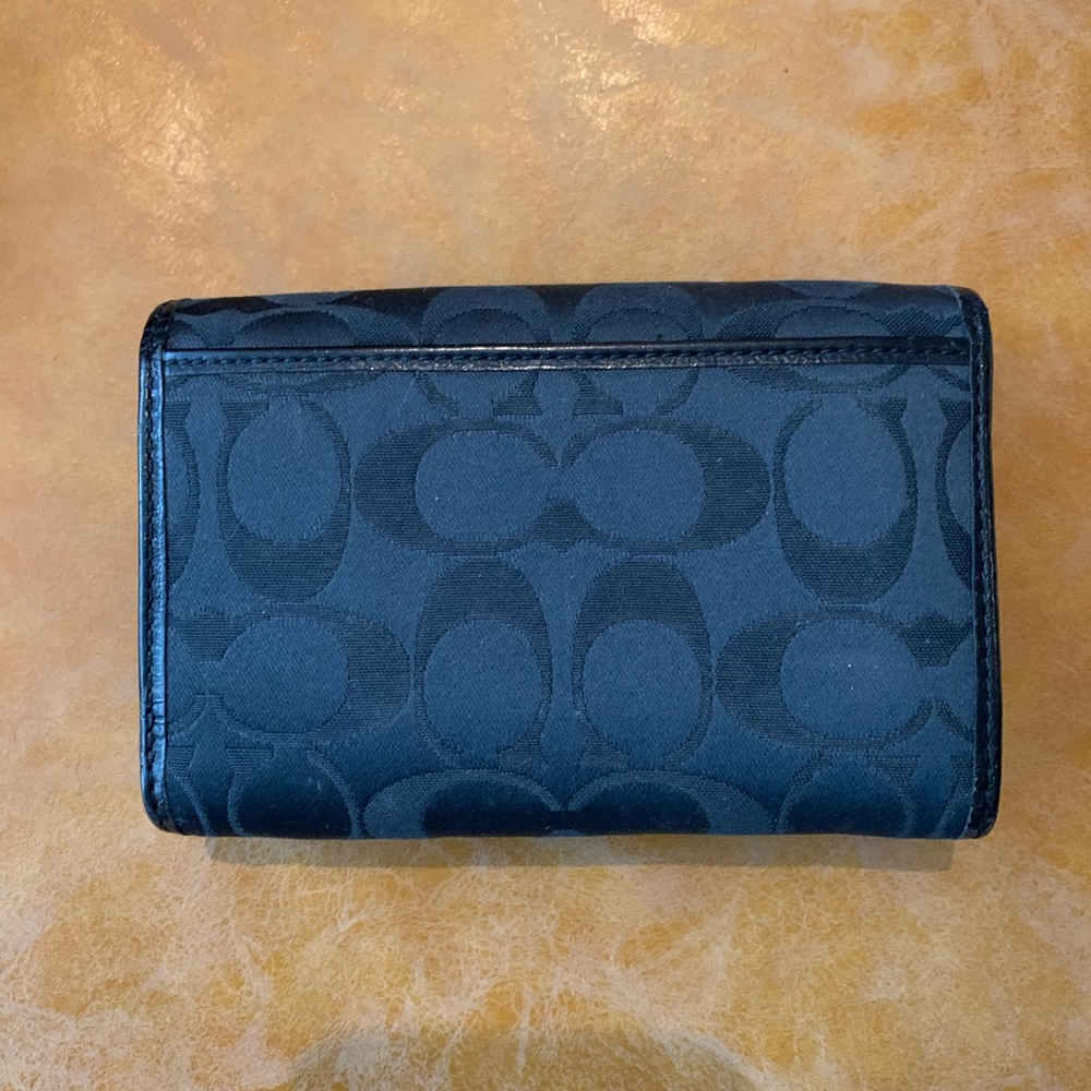 Coach wallet - Picture 2 of 5